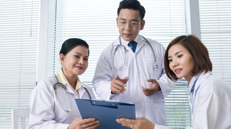 Dokter Spesialis Bedah Payudara